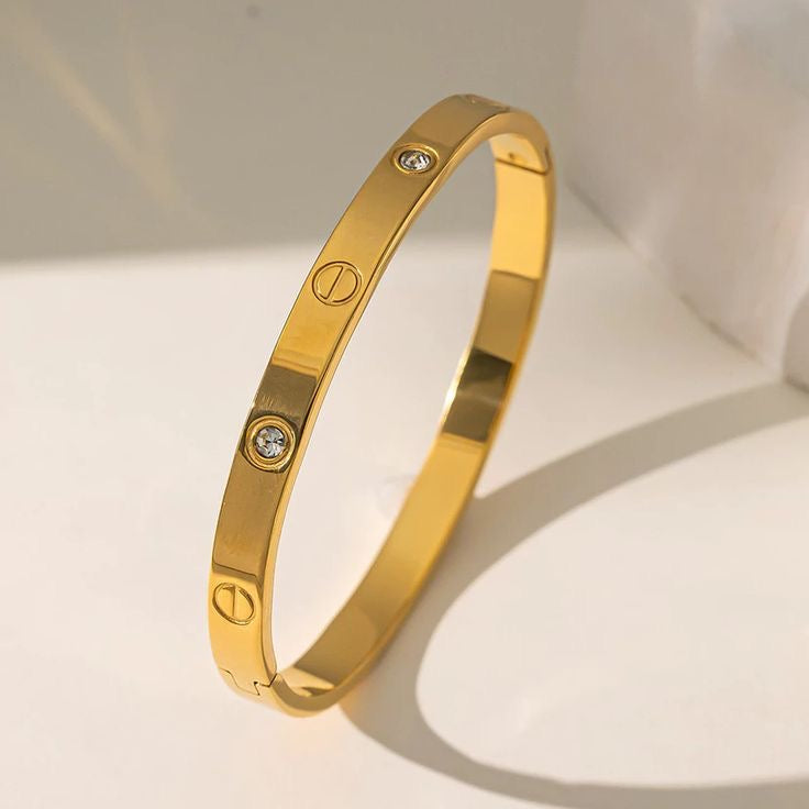 Cartier love bangle