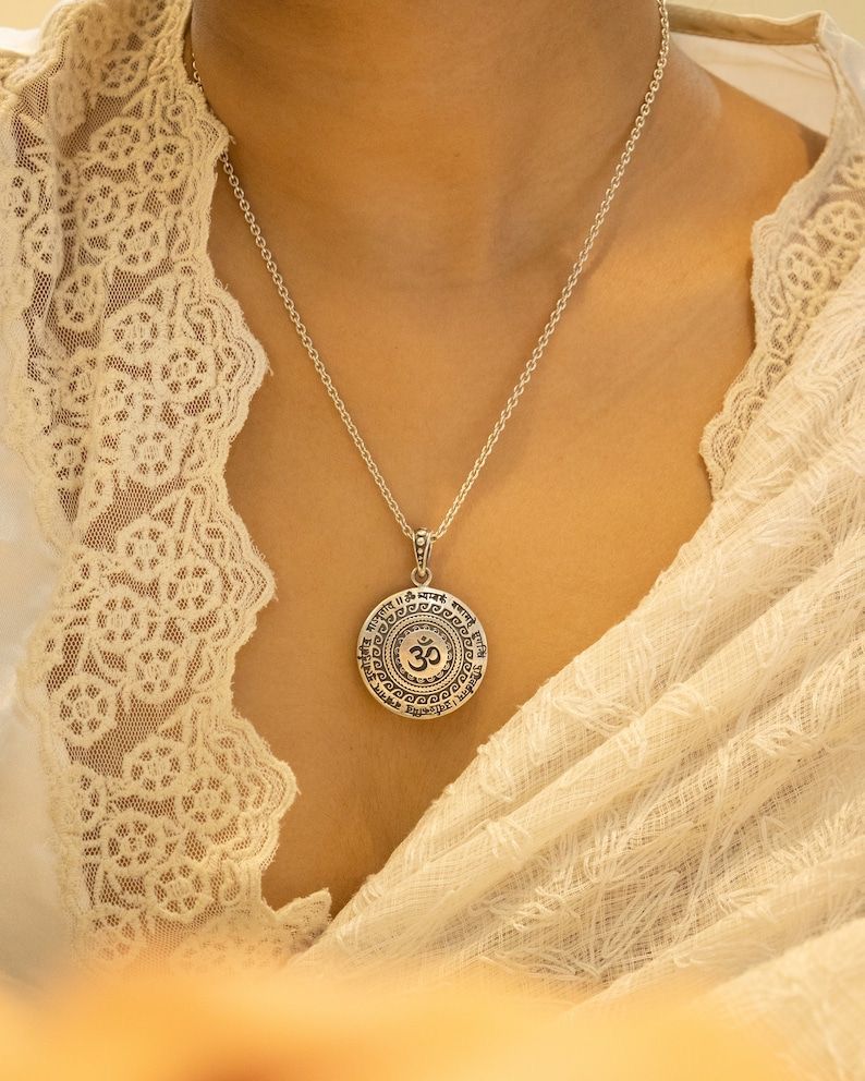 925 silver mahamritunjaya mantra pendant necklace
