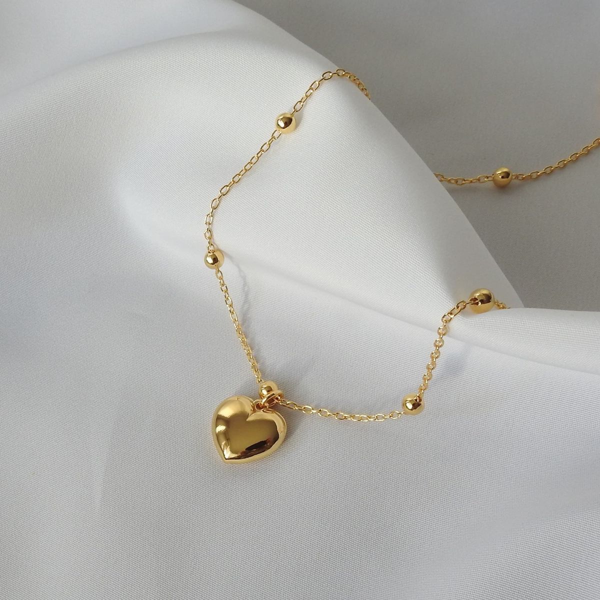 Heart decor necklace