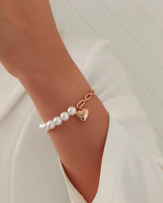 Dainty heart tie bracelet