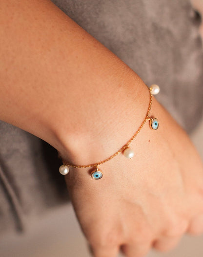 Evil Eye & Pearl Bracelet