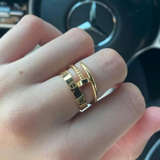 Nail & ring band cartier set