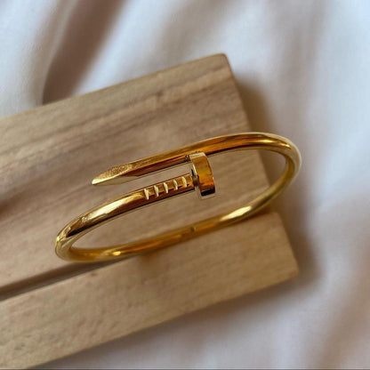 Nail cuff bracelet