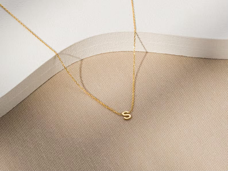 Dainty Initial Necklace – Personalized Minimalist Letter Pendant for Women