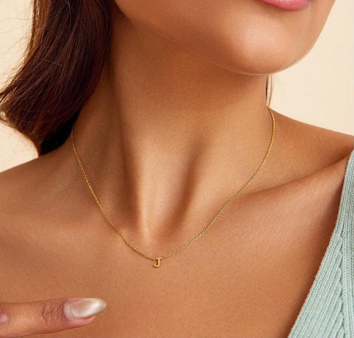 Dainty Initial Necklace – Personalized Minimalist Letter Pendant for Women